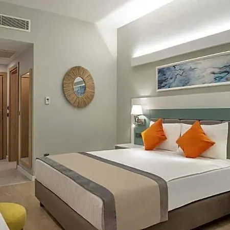 Arcanus Trendline Side Hotel 5*